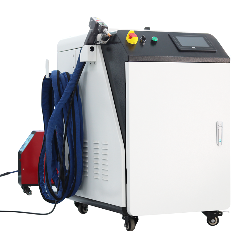 小型手持式激光焊接機(jī) 小型手持式激光焊接機(jī)